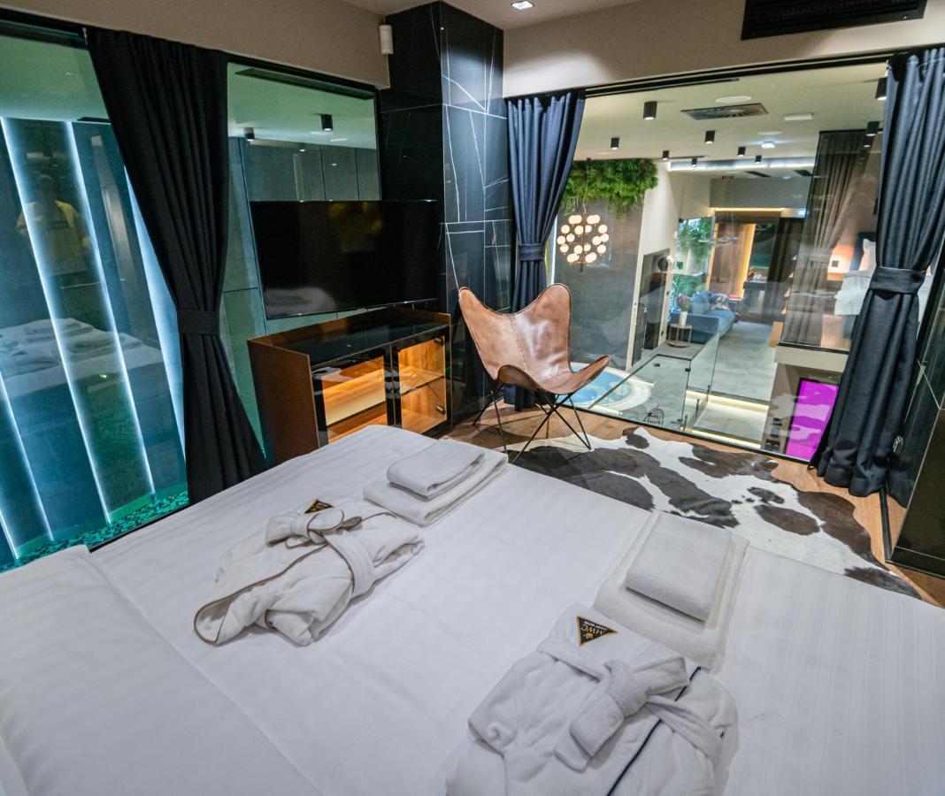 Lägenhet Marconio Wellness Private Pool & - Center