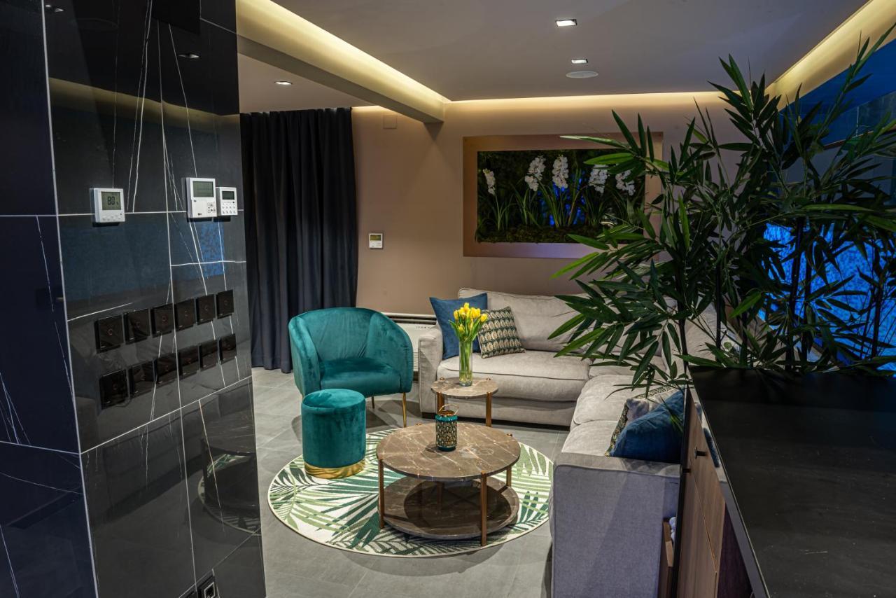 Lägenhet Marconio Wellness Private Pool & - Center